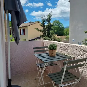 studio-toute-equipe.fr-provencehotel.com/