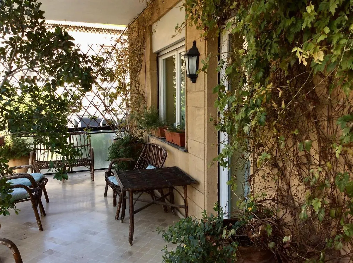 Cesare'S Home Catania 0*,  Italy