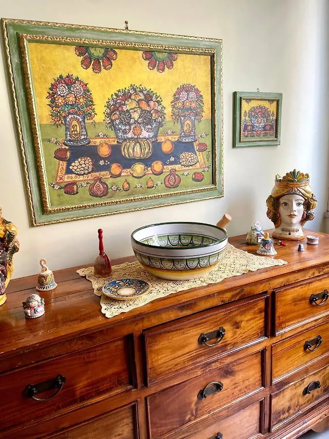 Cesare'S Home Catania Italy